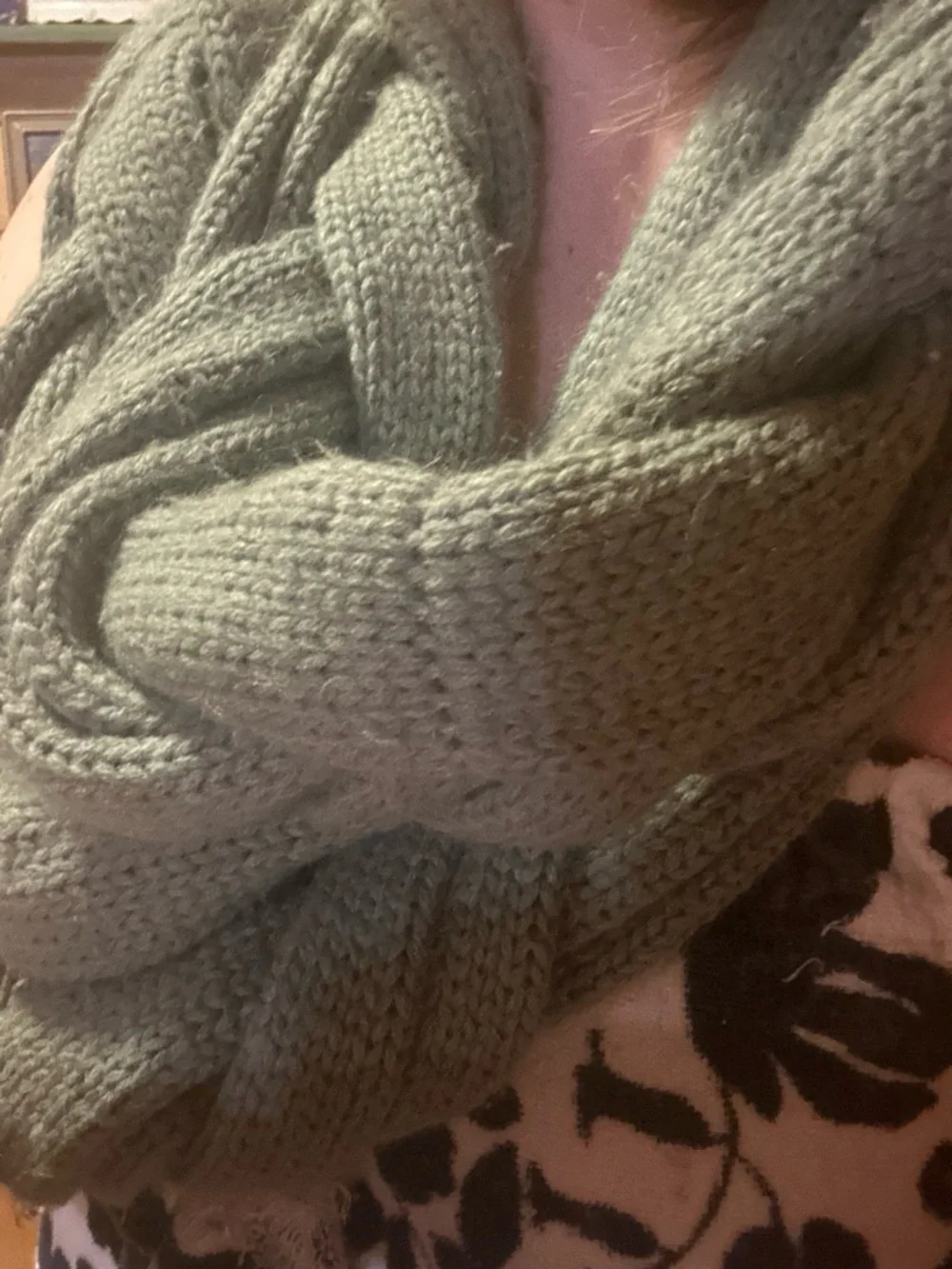 Hurley Braided Knit Scarf in Light Gray